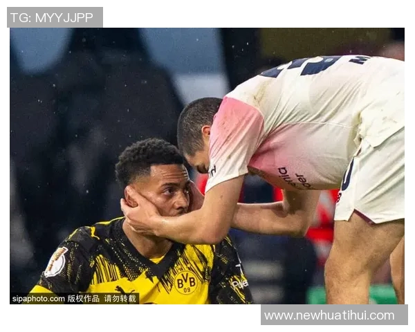 阿德耶米因不满换下遭多特处罚或将在明夏寻求转会离队